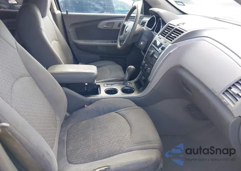 2012 Chevrolet Traverse Ls z USA, uszkodzony, nr VIN 1GNKREED2CJ258825